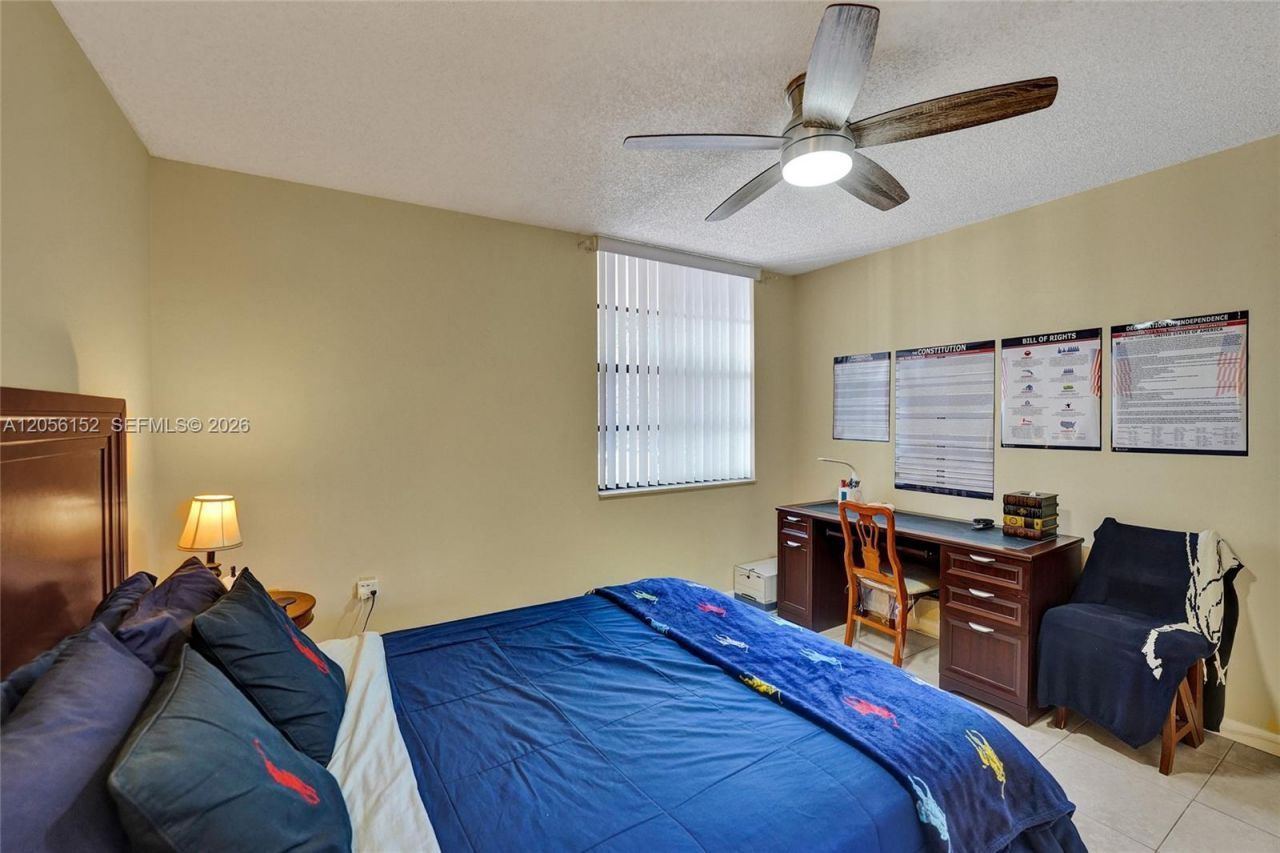 1713 Whitehall Dr , Unit 304, Davie, FL 33324 Photo