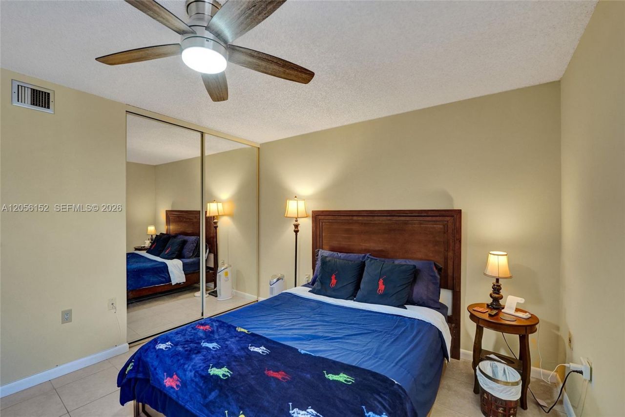 1713 Whitehall Dr , Unit 304, Davie, FL 33324 Photo