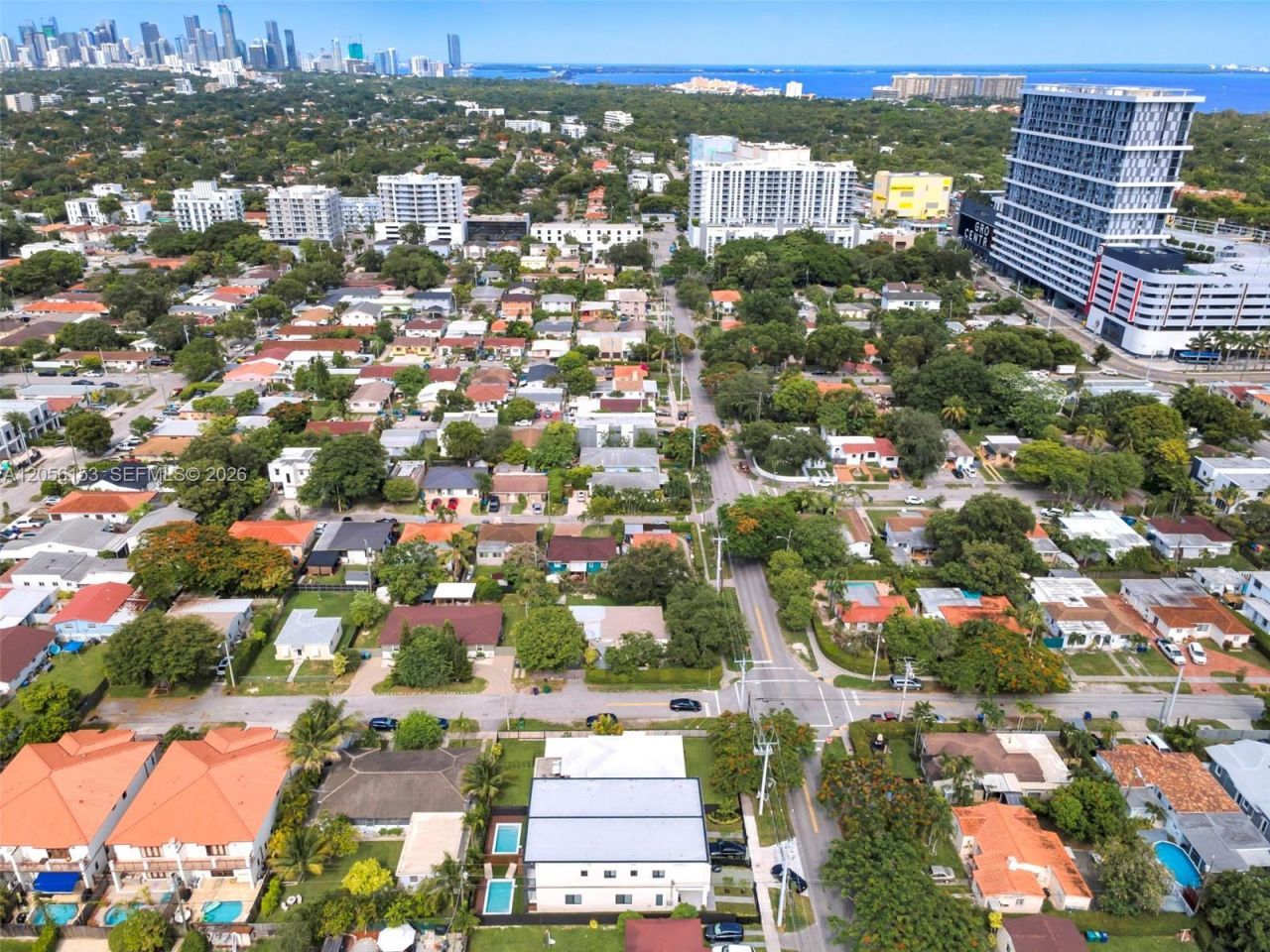 3011 SW 27th St , Unit 1, Miami, FL 33133 Photo