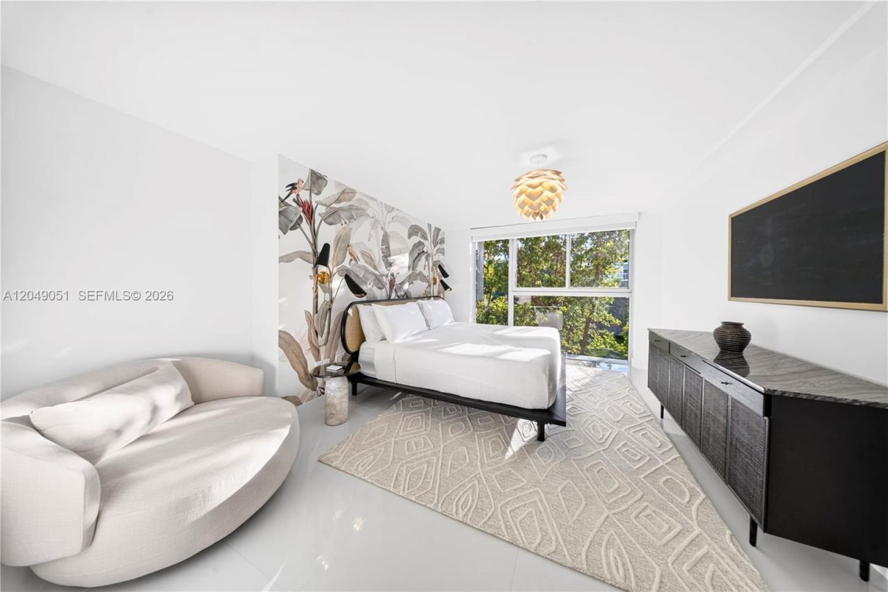 1100 100th St, Unit 401, Bay Harbor Islands, FL 33154 Photo