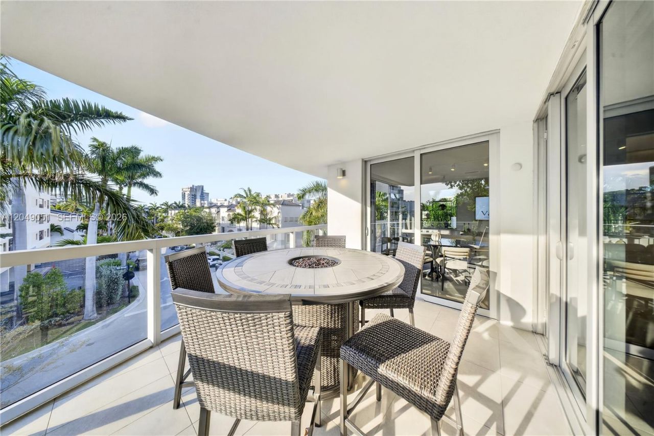 1100 100th St, Unit 401, Bay Harbor Islands, FL 33154 Photo