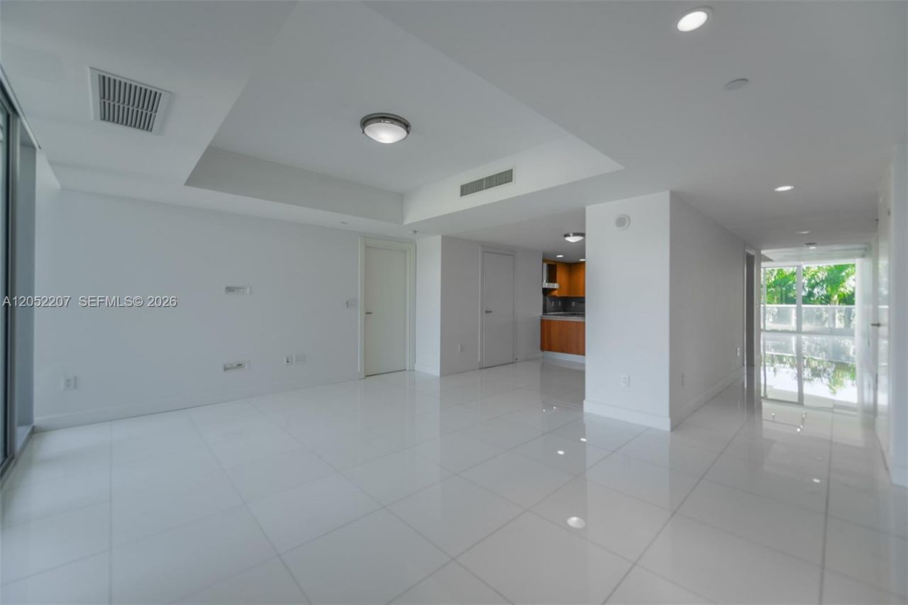 2627 S Bayshore Dr , Unit 604, Miami, FL 33133 Photo