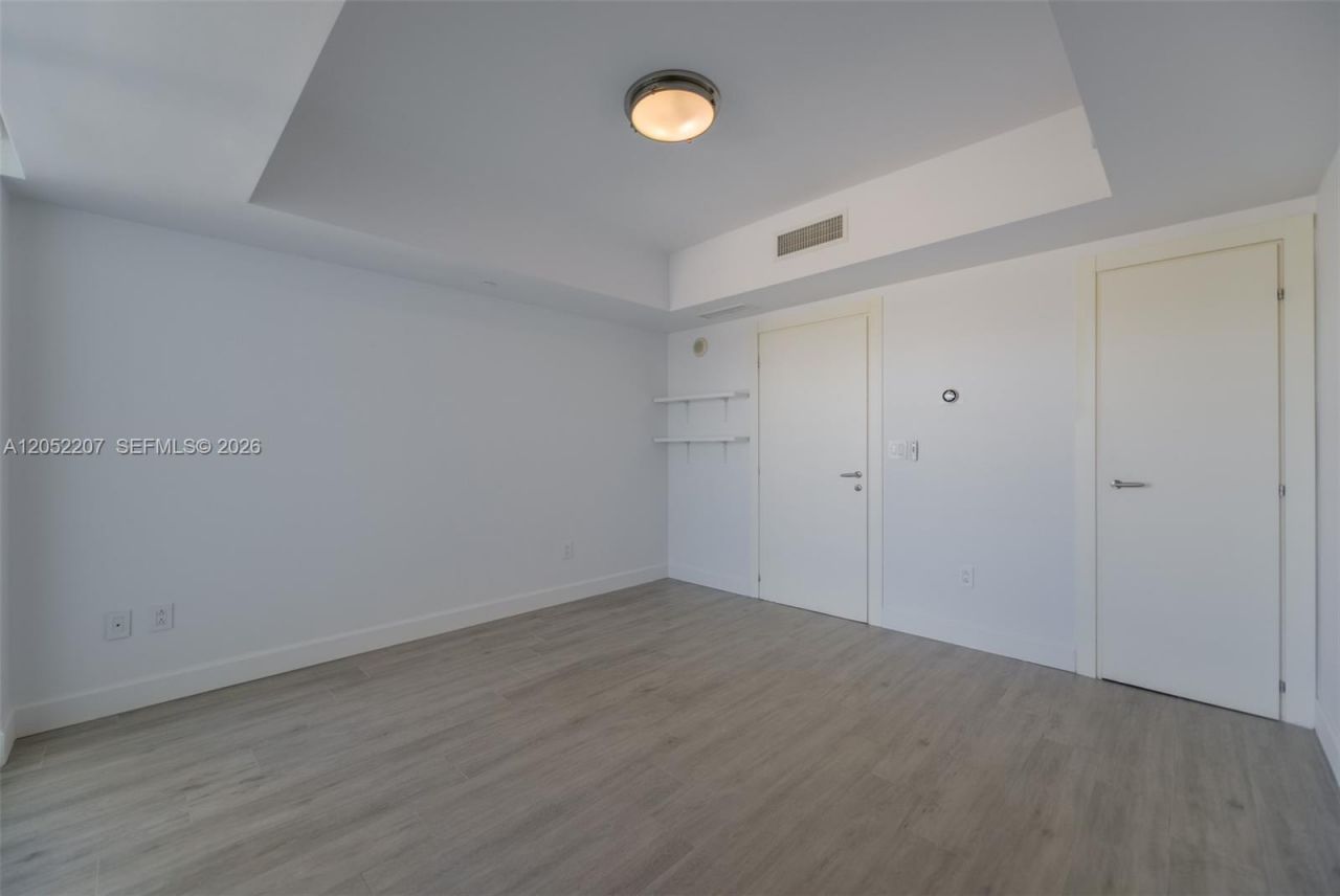 2627 S Bayshore Dr , Unit 604, Miami, FL 33133 Photo