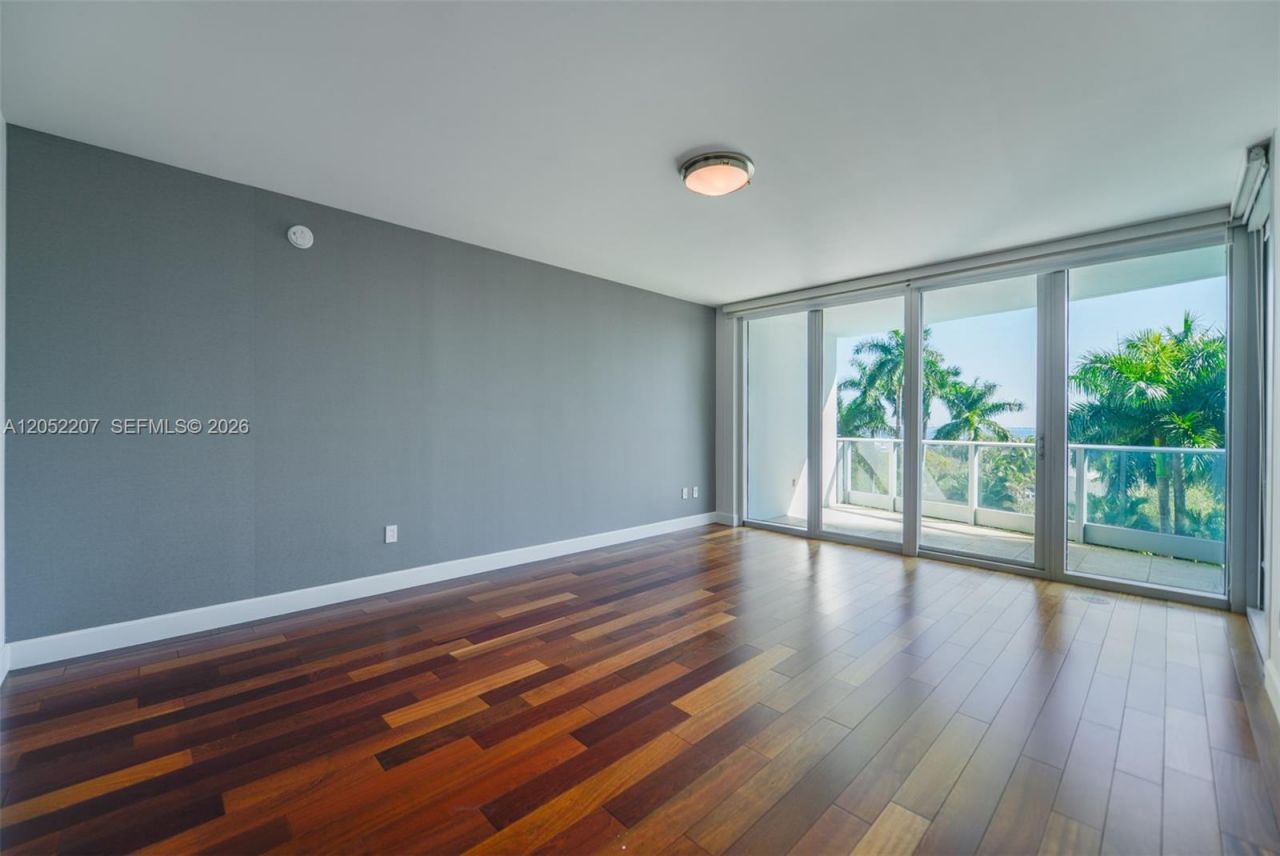 2627 S Bayshore Dr , Unit 604, Miami, FL 33133 Photo