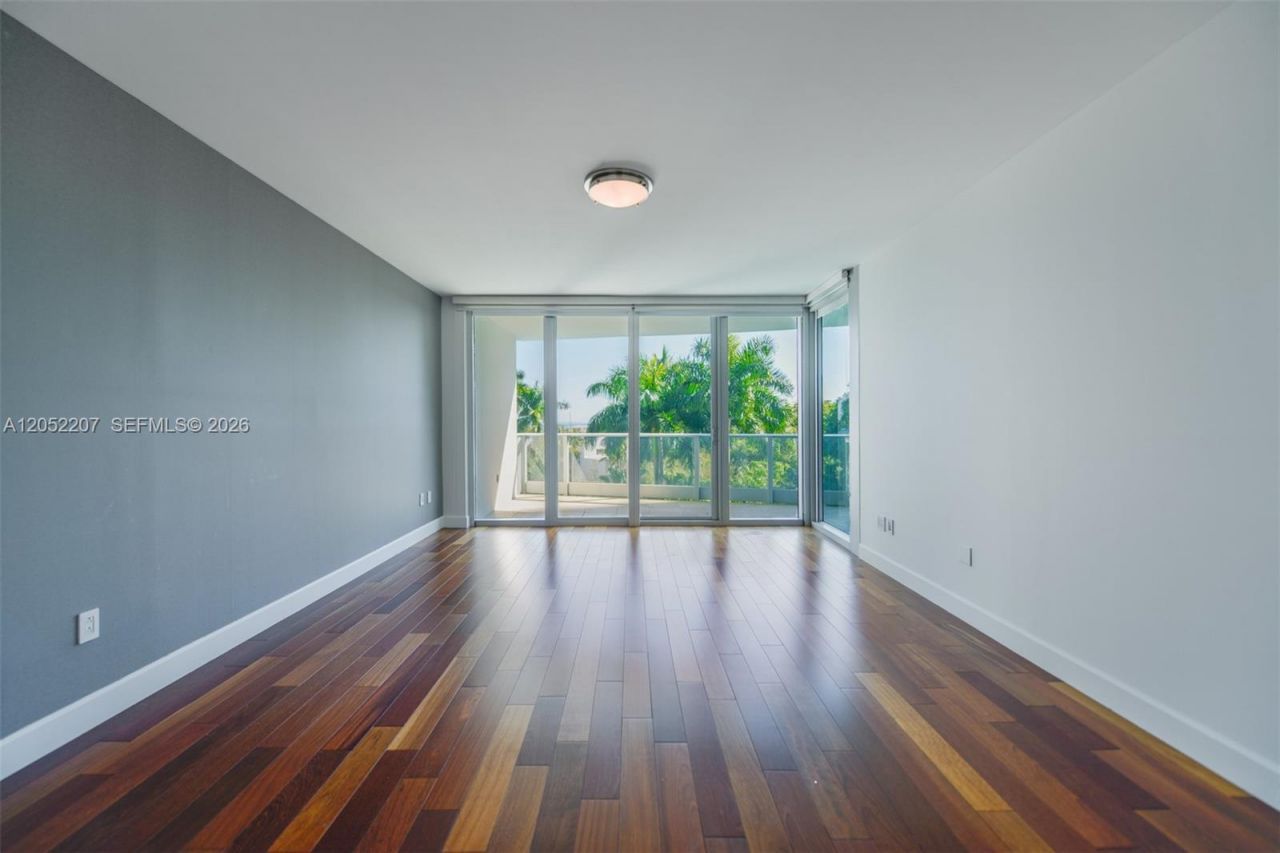 2627 S Bayshore Dr , Unit 604, Miami, FL 33133 Photo