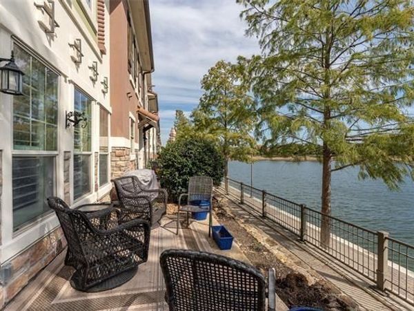 6732 Marbella , Irving, TX 75039