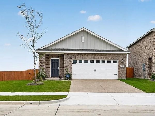 2114 Meadow Park Drive, Melissa, TX 75454