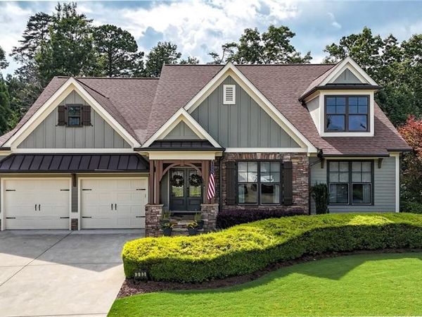303 Trappers Bluff , Waleska, GA 30183