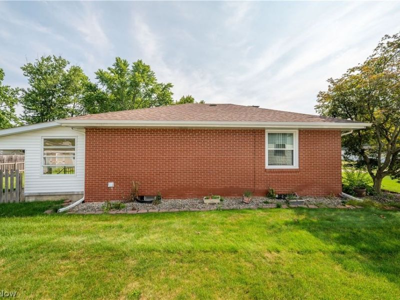 1788 Lancaster Drive, Austintown, OH 44511 Photo 40