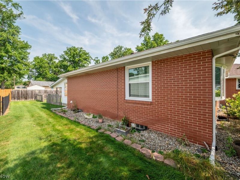 1788 Lancaster Drive, Austintown, OH 44511 Photo 41