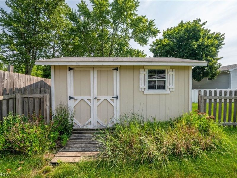 1788 Lancaster Drive, Austintown, OH 44511 Photo 48