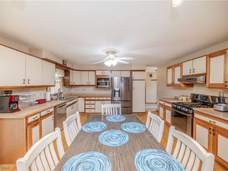 1788 Lancaster Drive, Austintown, OH 44511 Photo 9
