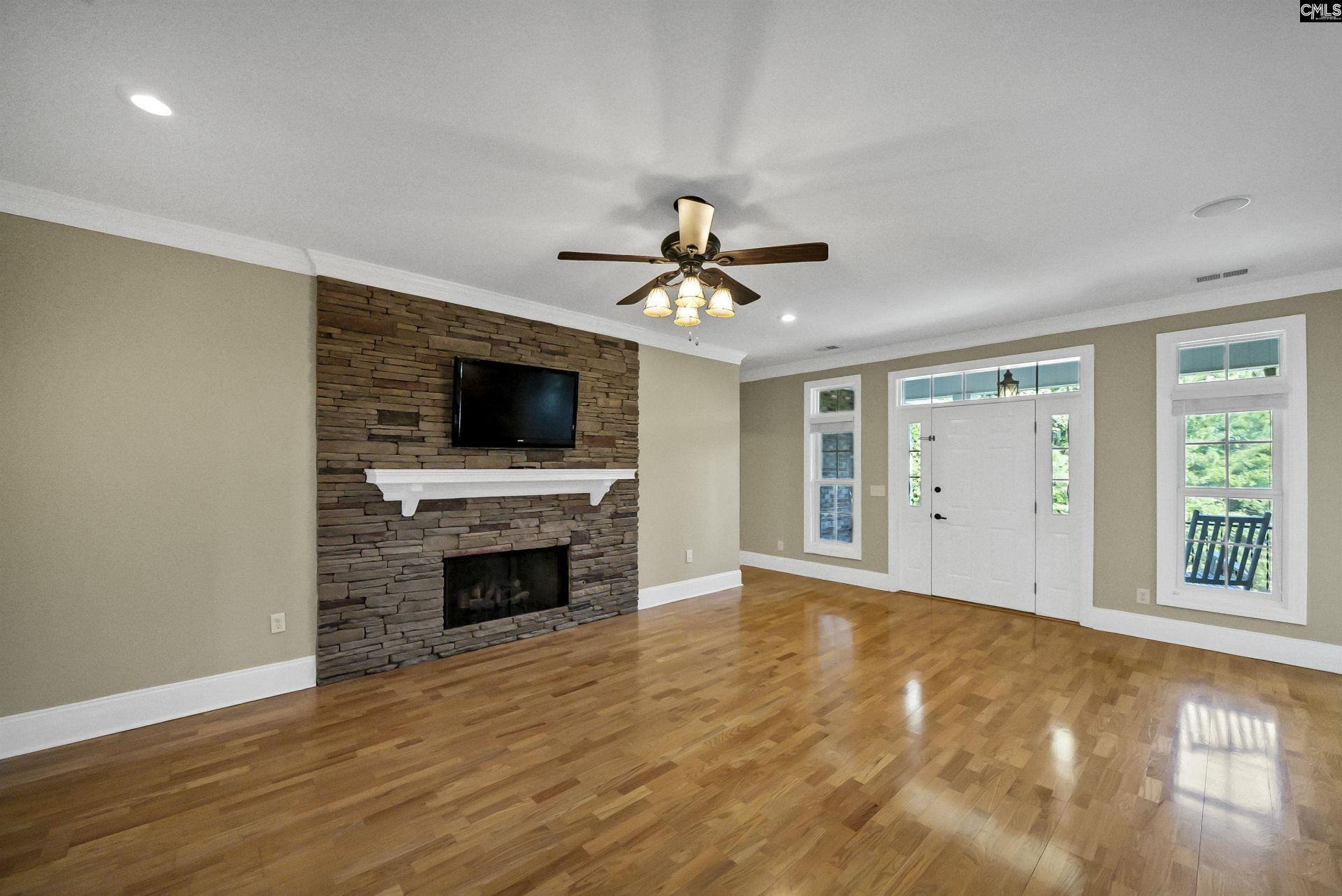 312 Serenity Court Photo 16