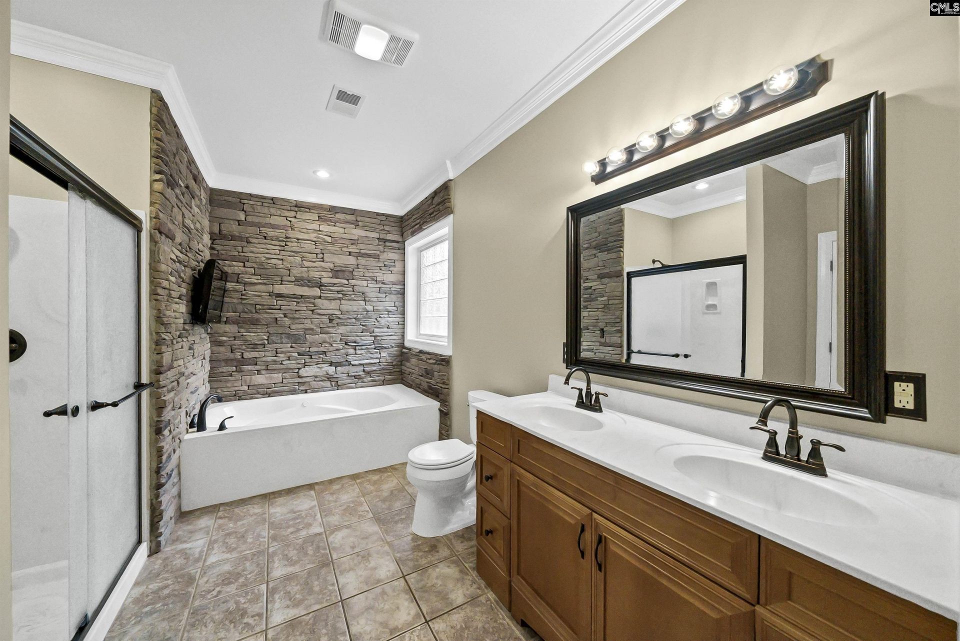 312 Serenity Court Photo 28