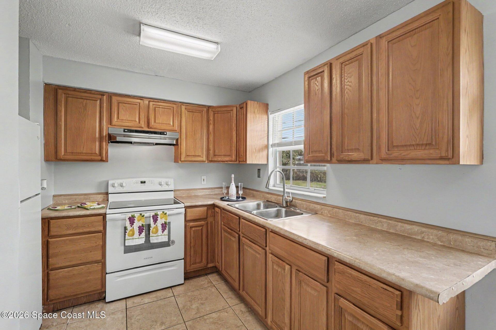 808 Cedar Drive , Melbourne, FL 32901 Photo