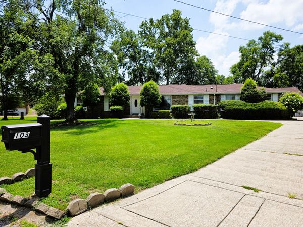 103 Paxton Ct, Hendersonville, TN 37075