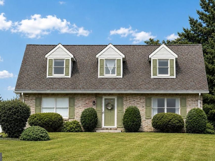 2216 Ridgemont Drive, Finksburg, MD 21048 Main Photo