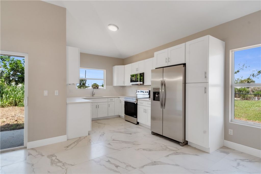 920 7th Street, Vero Beach, FL 32962 Photo