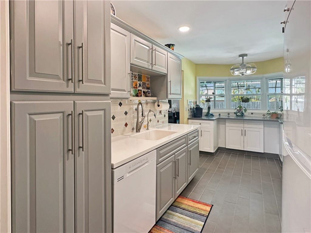 5209 Eagle Drive, Fort Pierce, FL 34951 Photo
