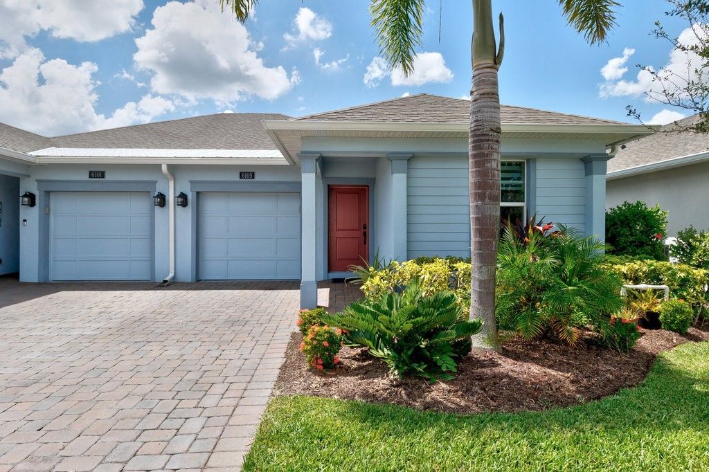 6105 Red Maple Manor, Vero Beach, FL 32966 Photo