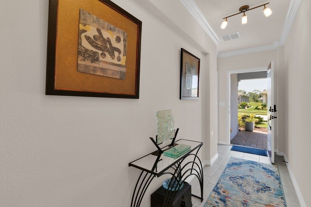 6105 Red Maple Manor, Vero Beach, FL 32966 Photo