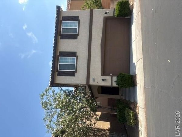 10635 Gale Wind Court, Las Vegas, NV 89129