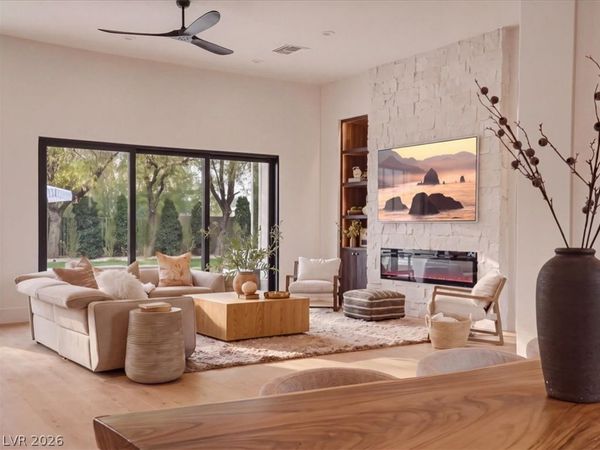 3 Isleworth Drive , Henderson, NV 89052