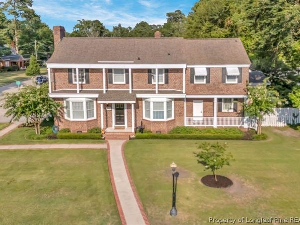 1706 N Chestnut Street , Lumberton, NC 28358