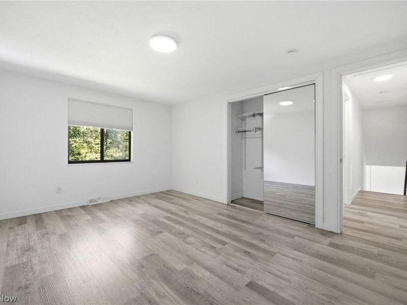 5864 North Oval, Solon, OH 44139 Photo 15