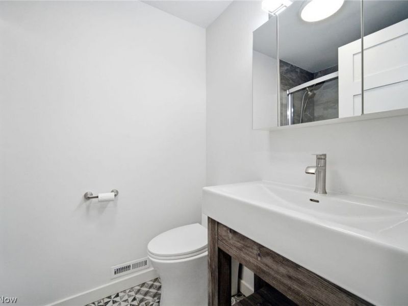 5864 North Oval, Solon, OH 44139 Photo 23