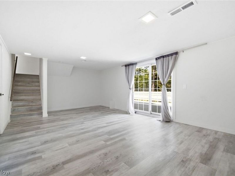 5864 North Oval, Solon, OH 44139 Photo 25