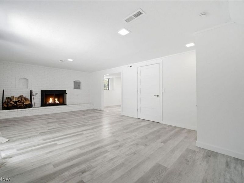5864 North Oval, Solon, OH 44139 Photo 28