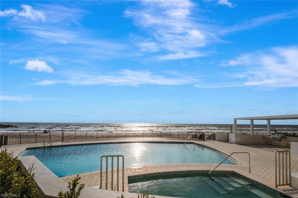 2381 Gulf Shore Blvd N, Unit 503, Naples, FL 34103 Photo