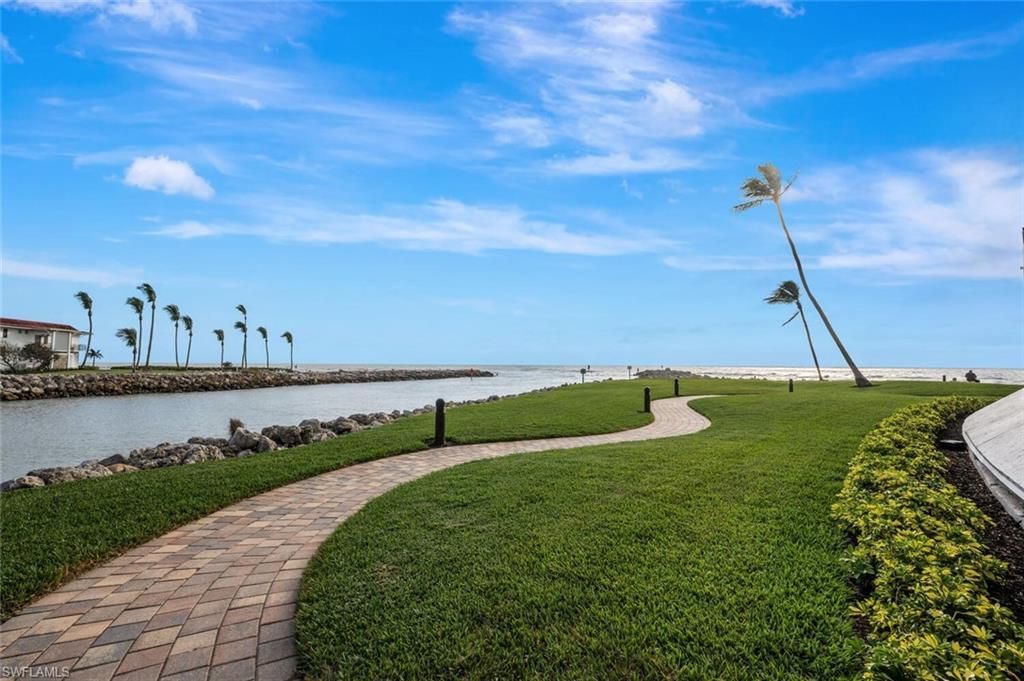 2381 Gulf Shore Blvd N, Unit 503, Naples, FL 34103 Photo