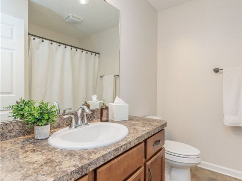 2436 Roxboro Street , Avon, OH 44011 Photo 28