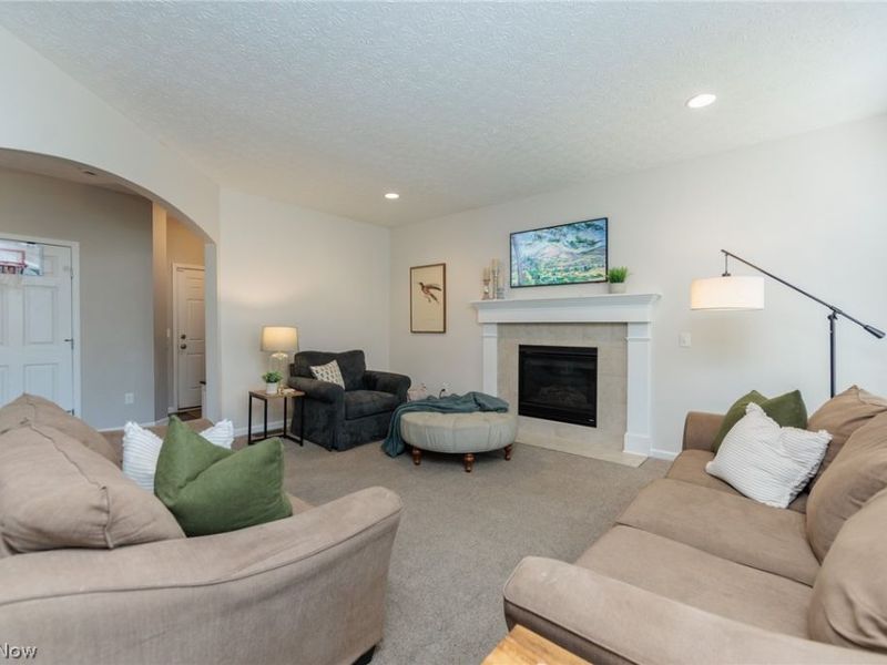 2436 Roxboro Street , Avon, OH 44011 Photo 7