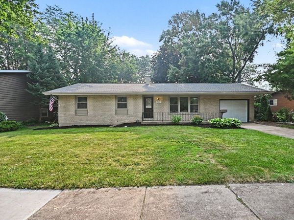 209 Maureen Drive , Elgin, IL 60123