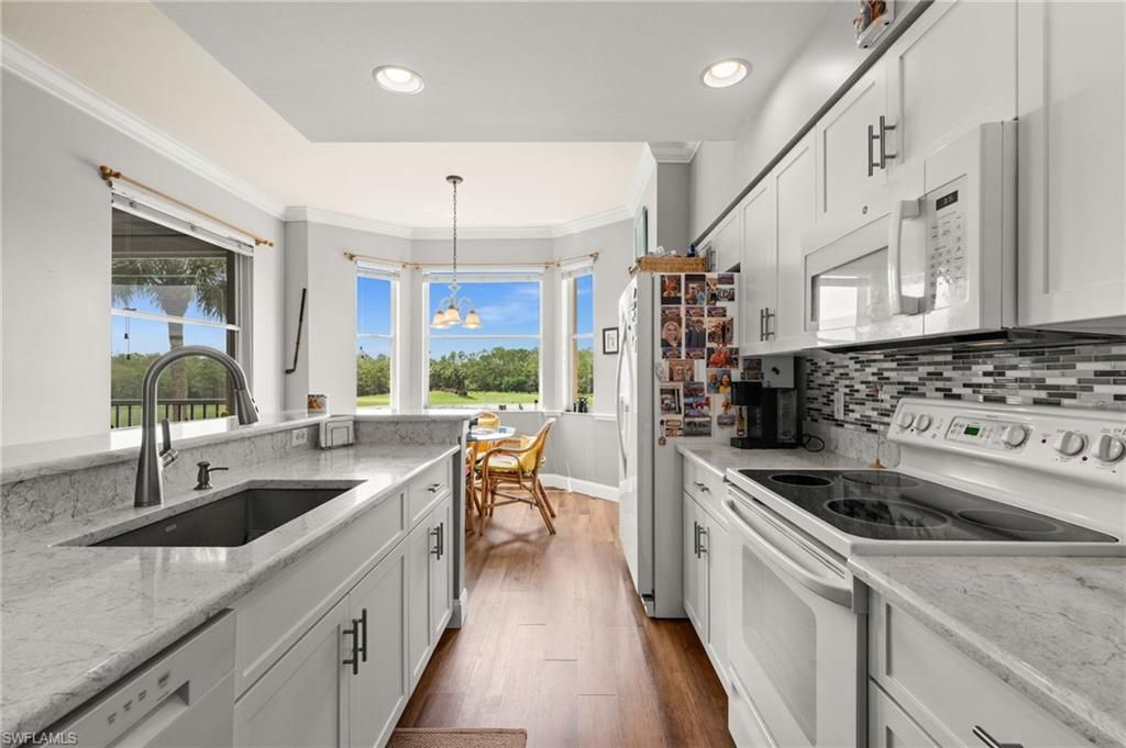 8600 Cedar Hammock Cir, Unit 1333, Naples, FL 34112 Photo