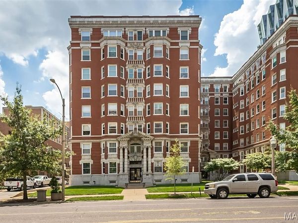 4944 Lindell Boulevard, St Louis, MO 63108