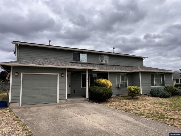 1080 B (-1072) Lp, Lebanon, OR 97355