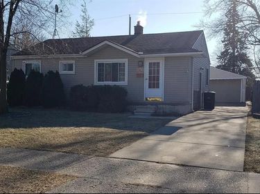 31743 Avondale Street, Westland, MI 48186
