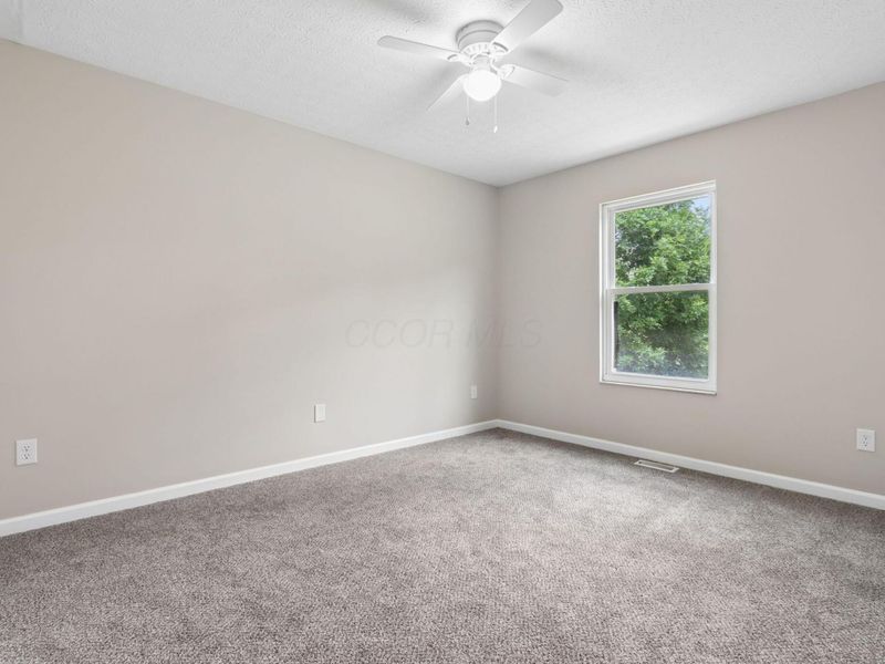 235 Haystack Avenue , Pataskala, OH 43062 Photo 24