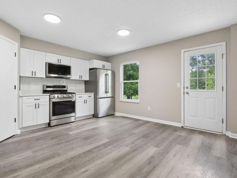 235 Haystack Avenue , Pataskala, OH 43062 Photo 6