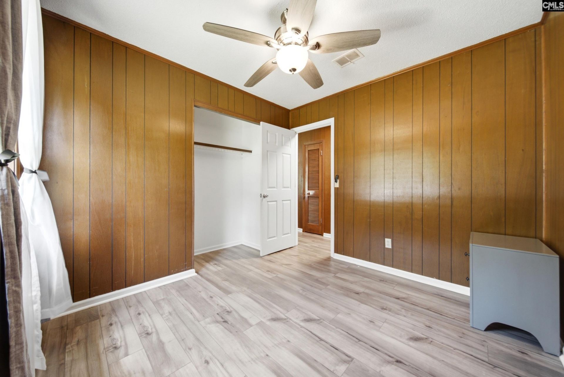 302 Mitchell Street Photo 13