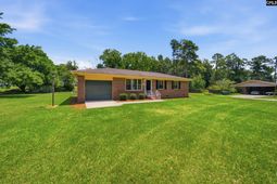 302 Mitchell Street photo 4