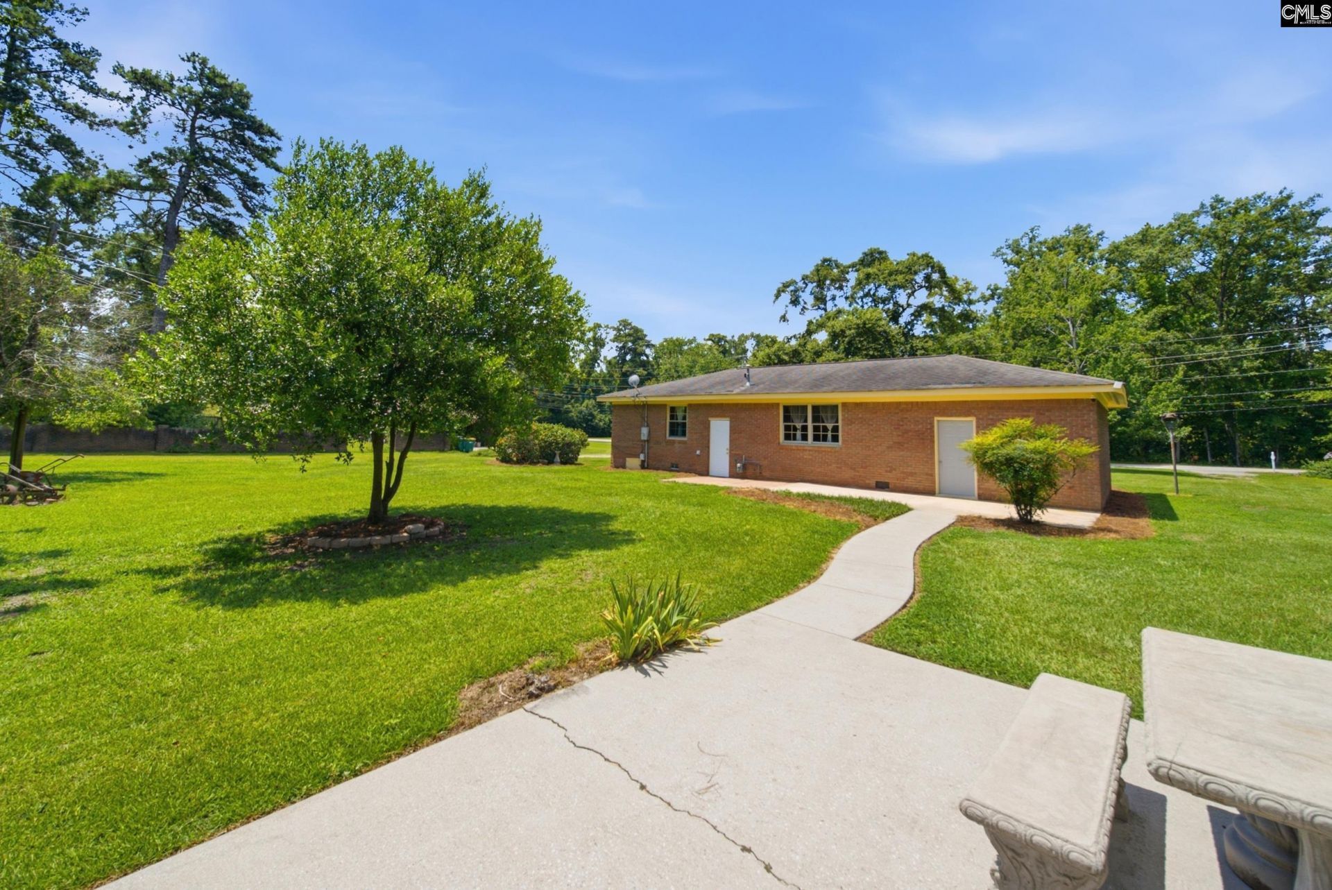 302 Mitchell Street Photo 23