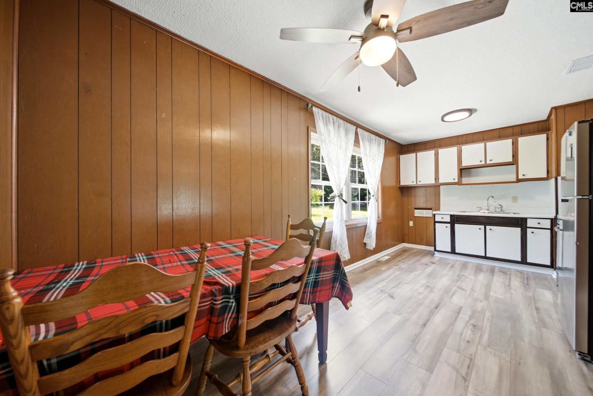 302 Mitchell Street Photo 8