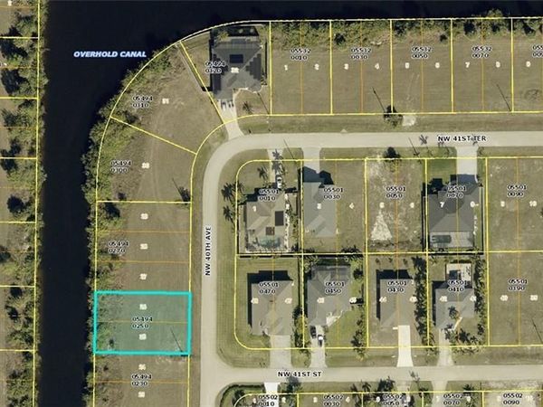 4102 NW 40th AVE , CAPE CORAL, FL 33993