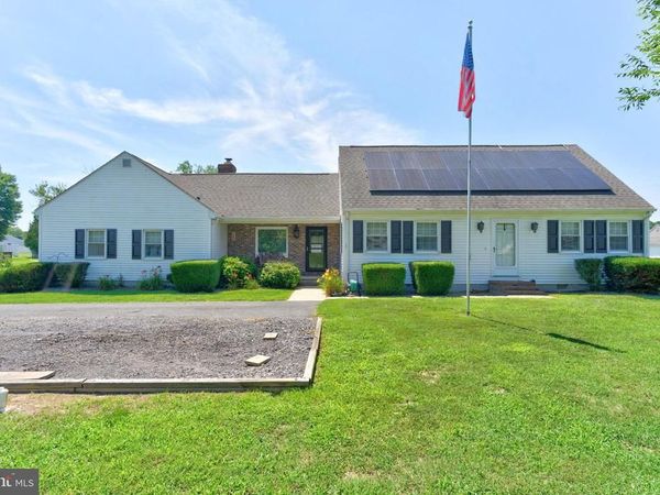 8816 WOOD CREEK PARKWAY, DELMAR, MD 21875