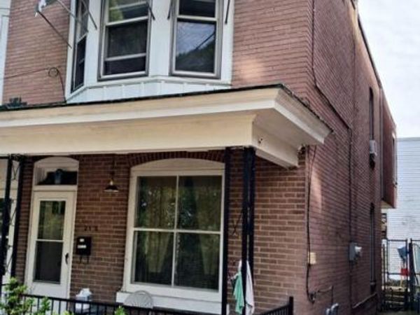 210 S 9TH STREET , POTTSVILLE, PA 17901